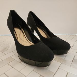 Tahari Sophia Black with Platform   8.5